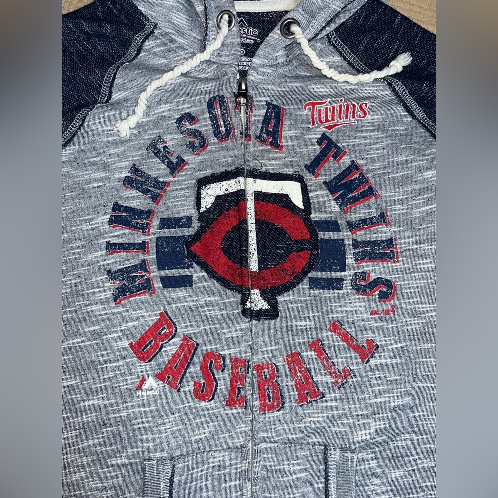 Majestic Minnesota Twins Womens Zip up Hoodie - Blue and Red. Size M